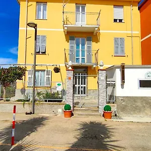 Petit Déjeuner Bed and breakfast